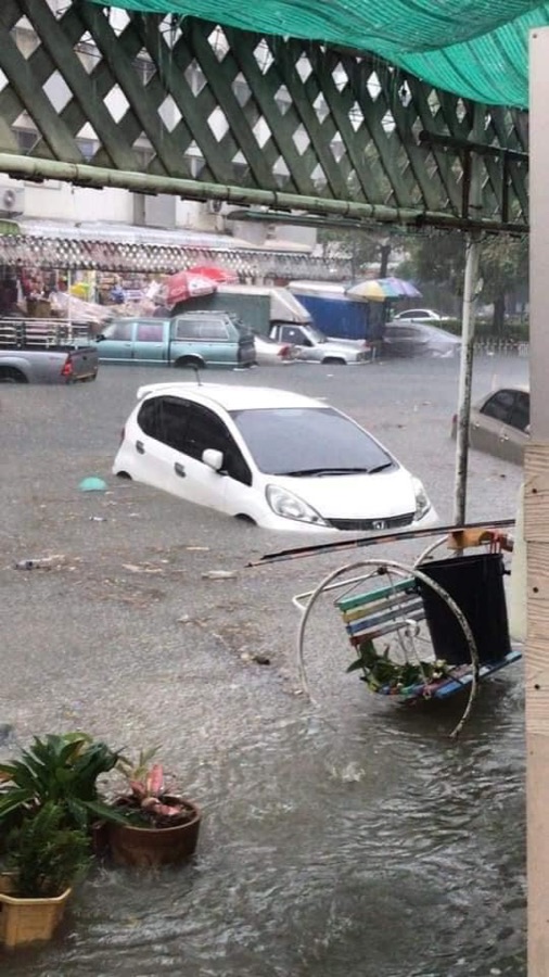 น้ำท่วมแถวบ้านปี 2565